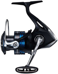 COMBO DEAL - LEGALIS SEABASS 902 HFS - 2.72m // 14-42g / SHIMANO NEXAVE 5000 SPINNING REEL / Daiwa | J-BRAID® GRAND X8 BRAIDED LINE